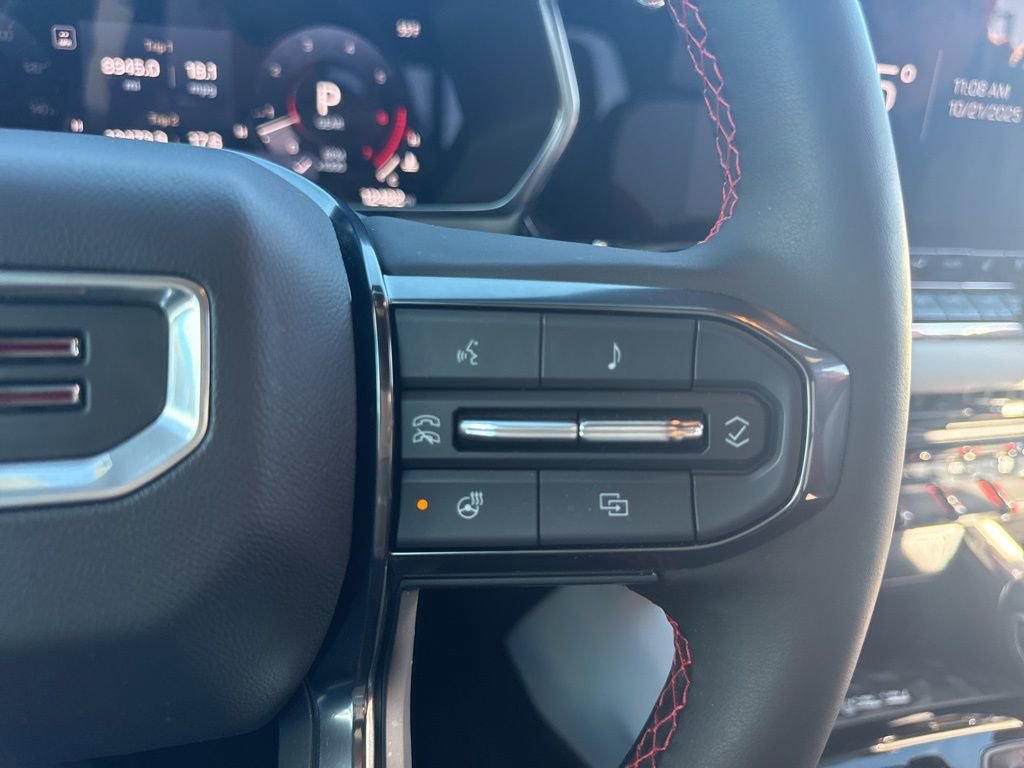 Certified 2025 GMC Canyon AT4 w/ AT4X AEV Edition image 32