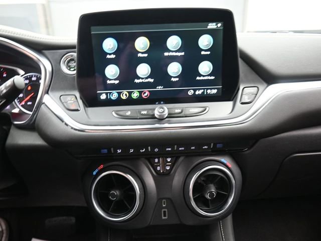 Used 2023 Chevrolet Blazer LT w/ LPO, Floor Liner Package FWD image 10