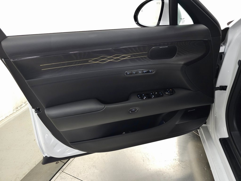 New 2026 Genesis G90 3.5T Prestige image 10