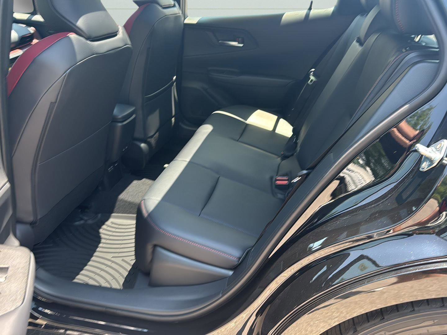 New 2025 Toyota Prius Plug-In Hybrid image 14