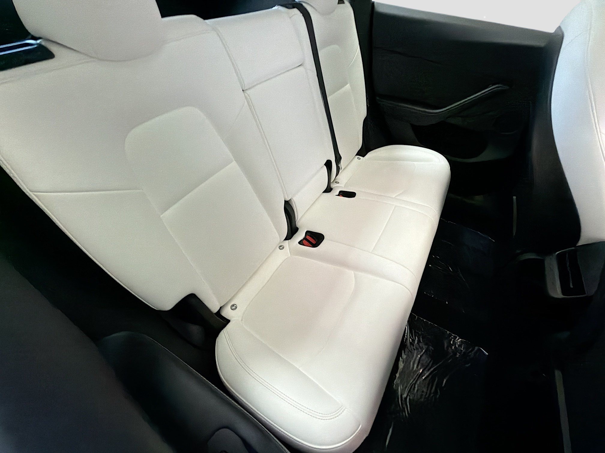 Used 2022 Tesla Model Y Long Range AWD/4WD image 13