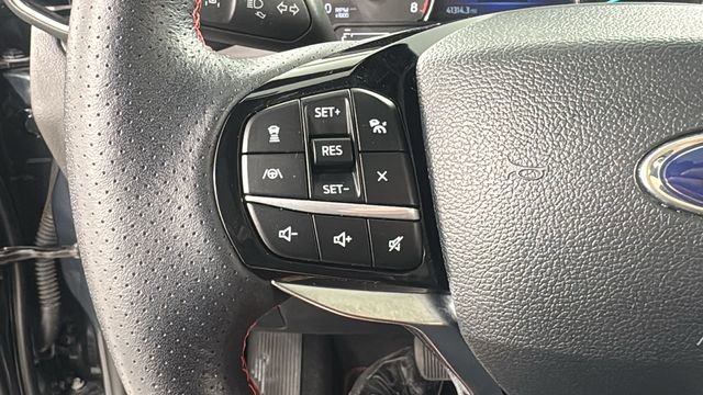 Used 2023 Ford Explorer ST-Line w/ Class IV Trailer Tow Package image 23