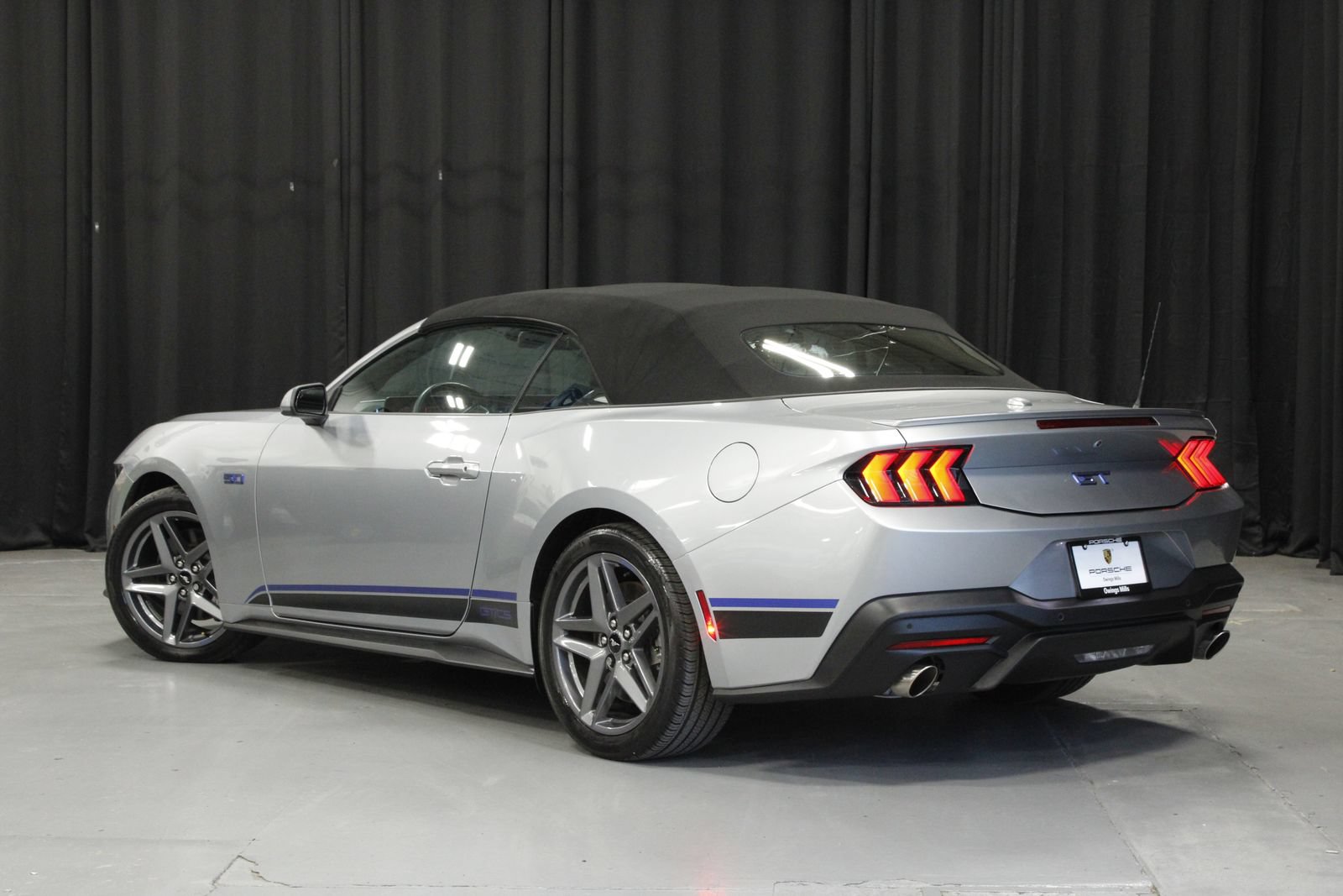 Used 2025 Ford Mustang GT Premium w/ California Special Package RWD image 3