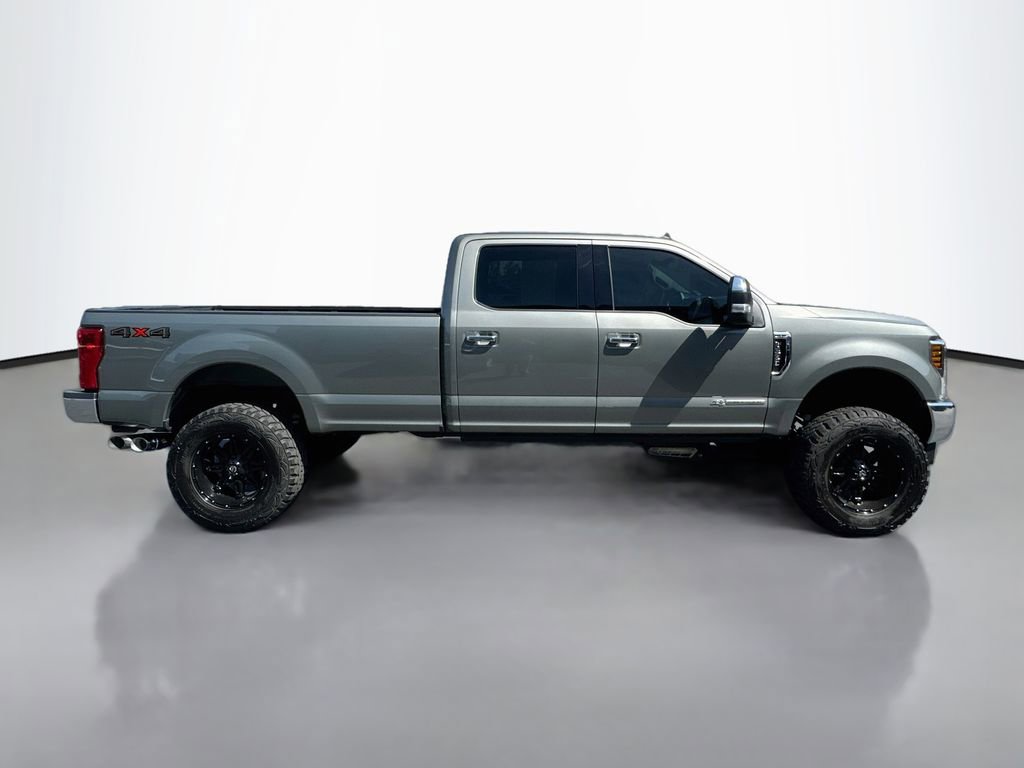 Used 2019 Ford F350 Lariat w/ Lariat Ultimate Package AWD/4WD image 4
