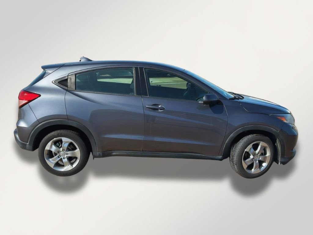 Used 2017 Honda HR-V LX image 6