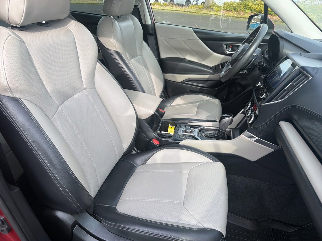 Used 2024 Subaru Forester Limited image 29