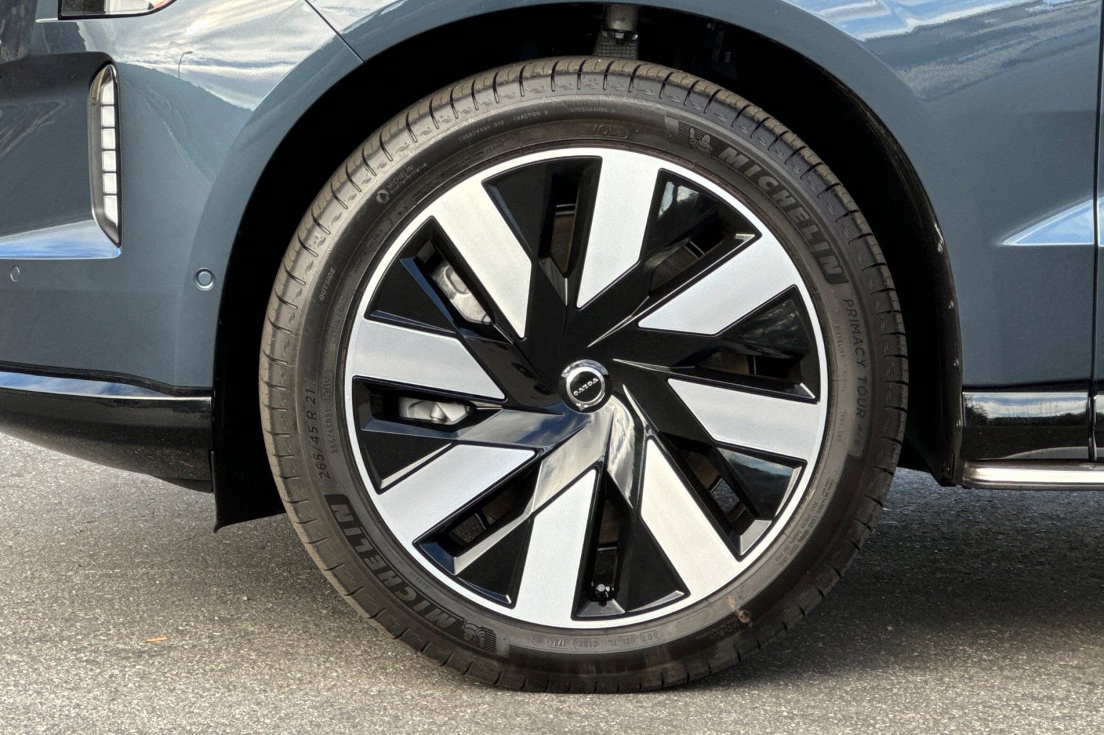 New 2025 Volvo EX90 Ultra AWD/4WD image 23