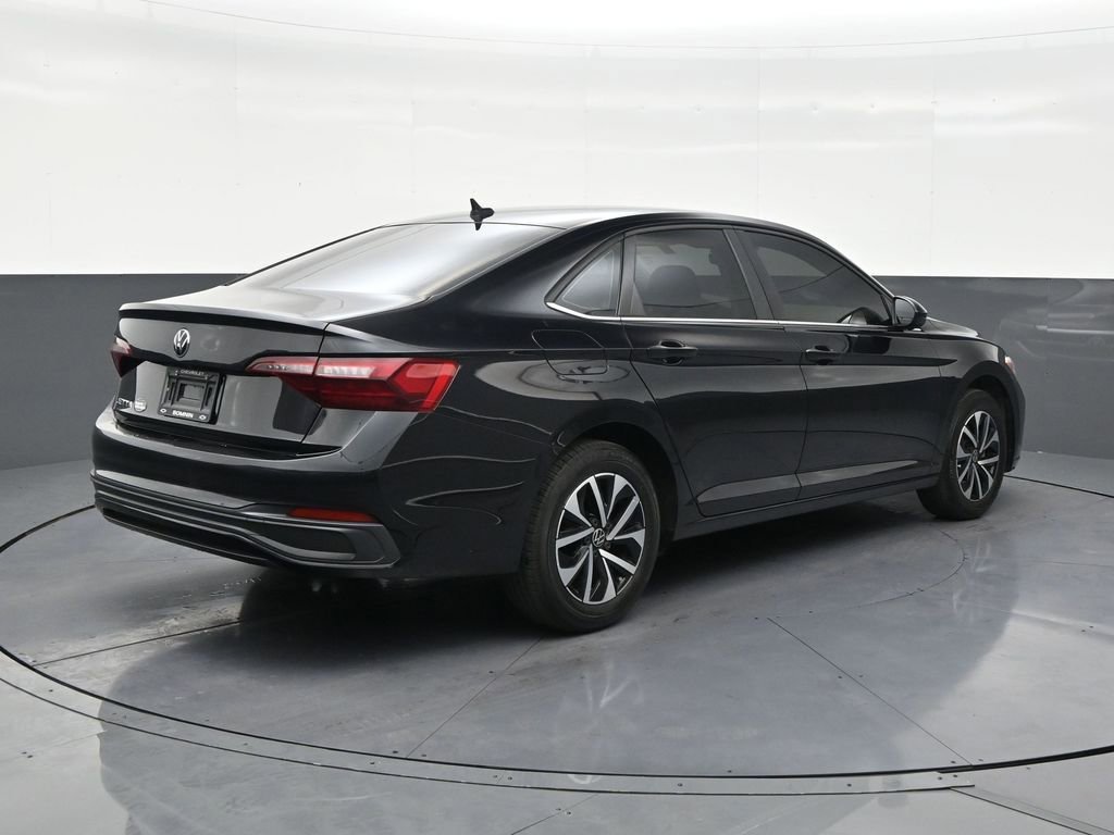 Used 2023 Volkswagen Jetta S FWD image 5