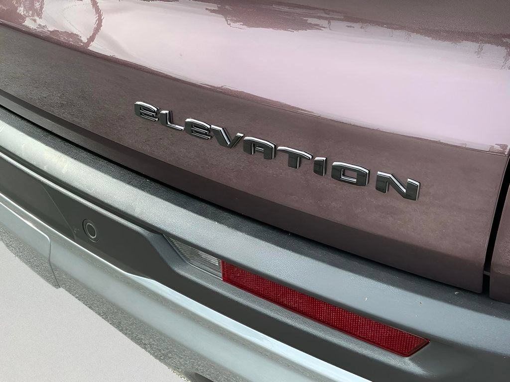Used 2025 GMC Acadia Elevation FWD image 40