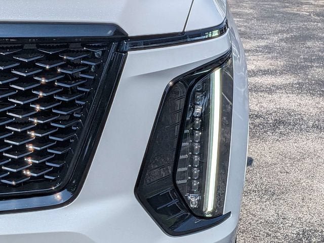 New 2026 Cadillac Escalade ESV Platinum Sport w/ LPO, ONYX Package AWD/4WD image 9