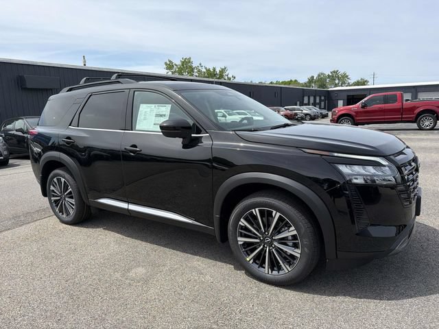 New 2026 Nissan Pathfinder Platinum AWD/4WD image 2
