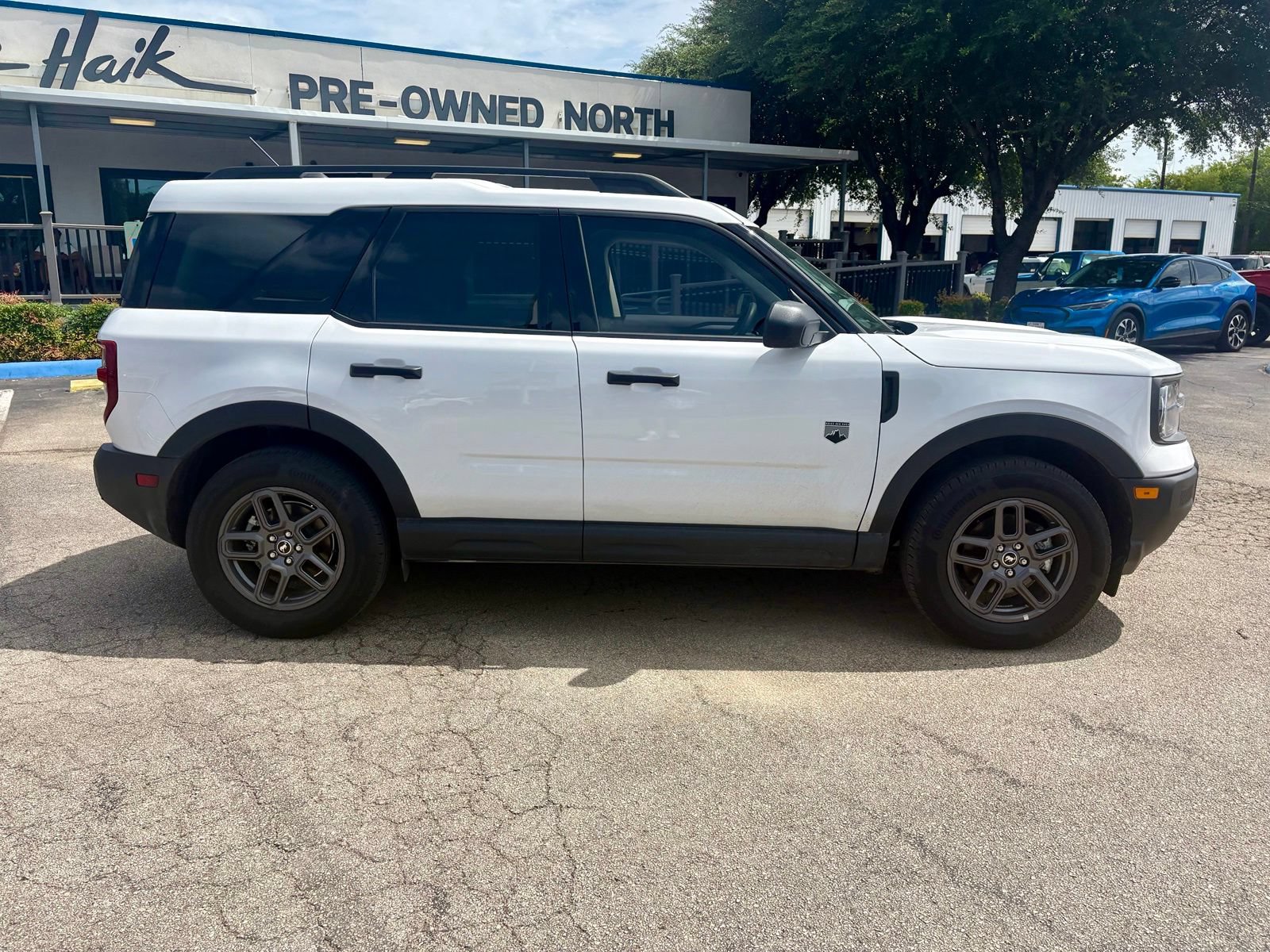 Used 2025 Ford Bronco Sport Big Bend AWD/4WD image 2