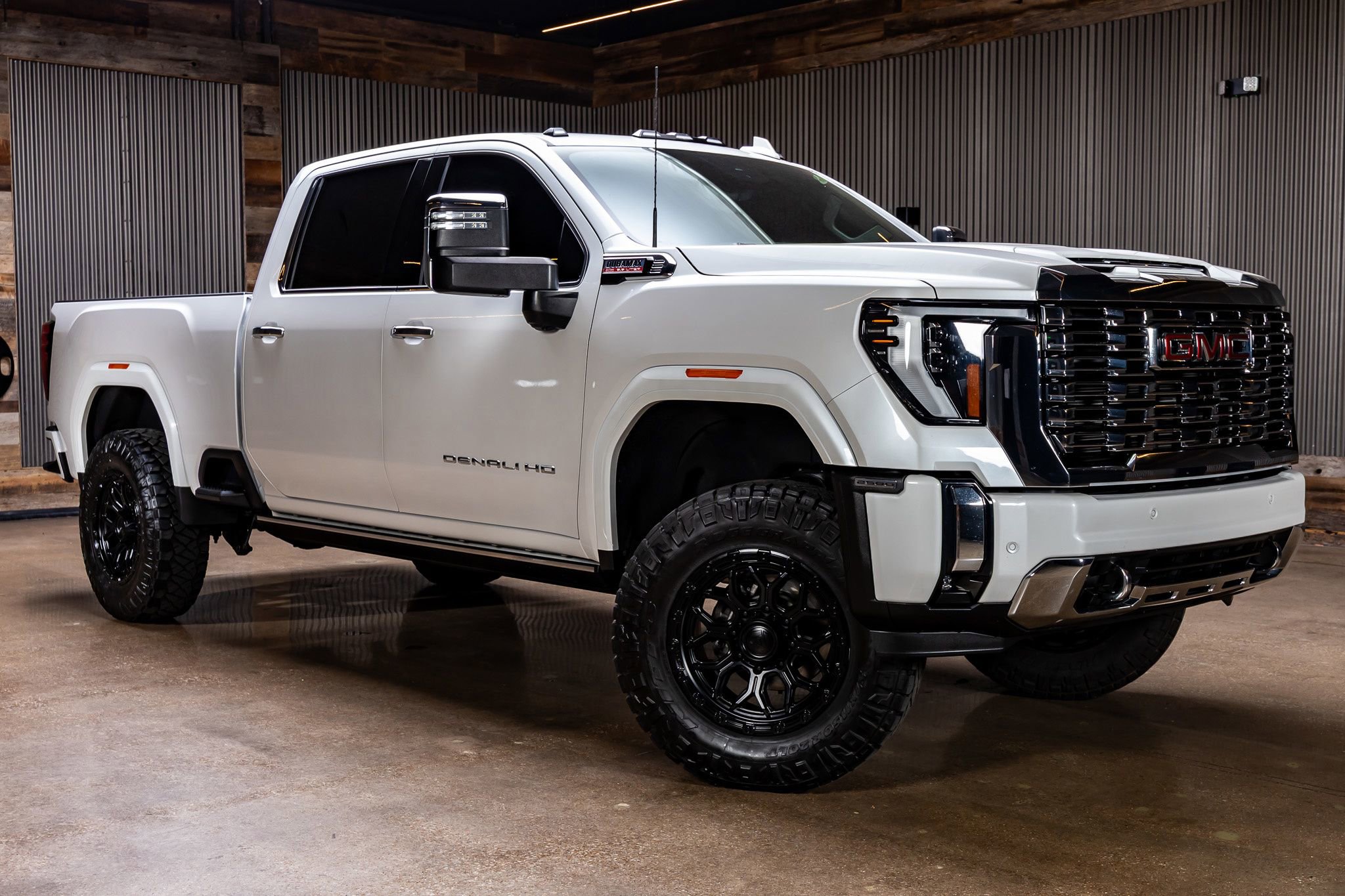 Used 2024 GMC Sierra 2500 Denali w/ Denali Reserve Package