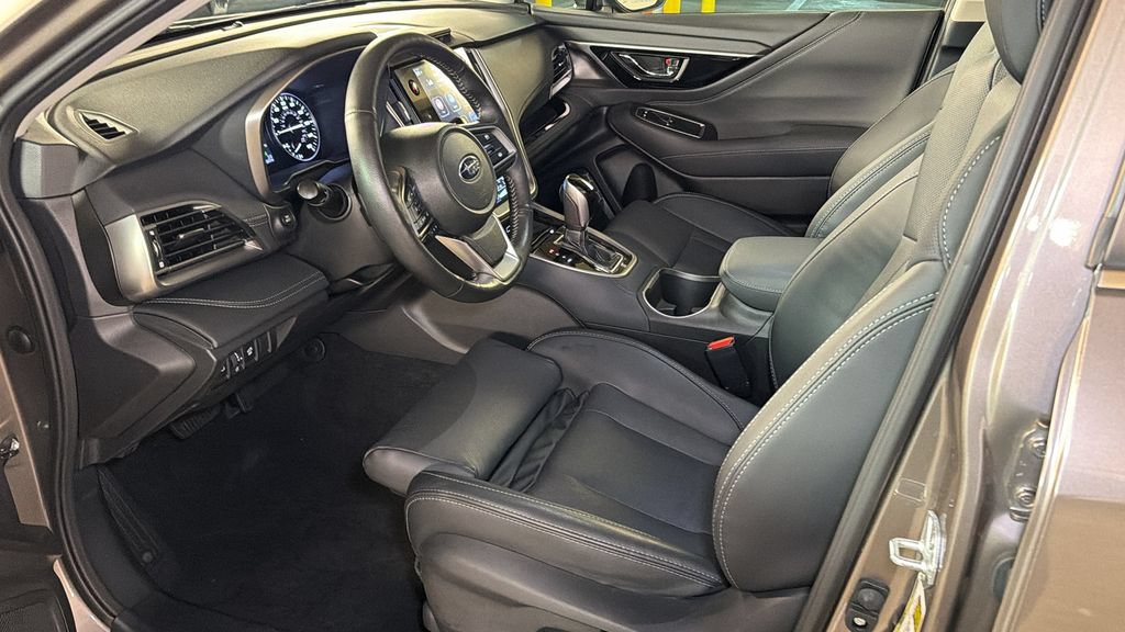 Used 2023 Subaru Outback Limited AWD/4WD image 21