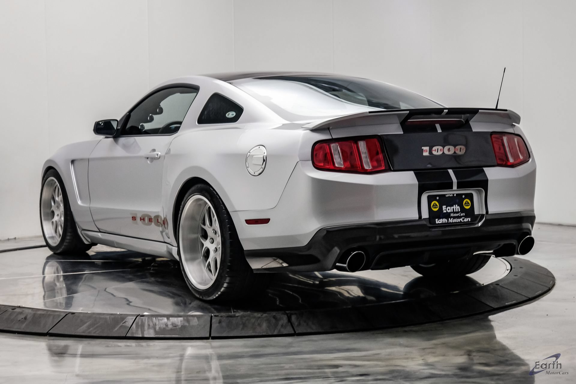Used 2012 Ford Mustang Shelby GT500 w/ SVT Performance Pkg RWD image 13