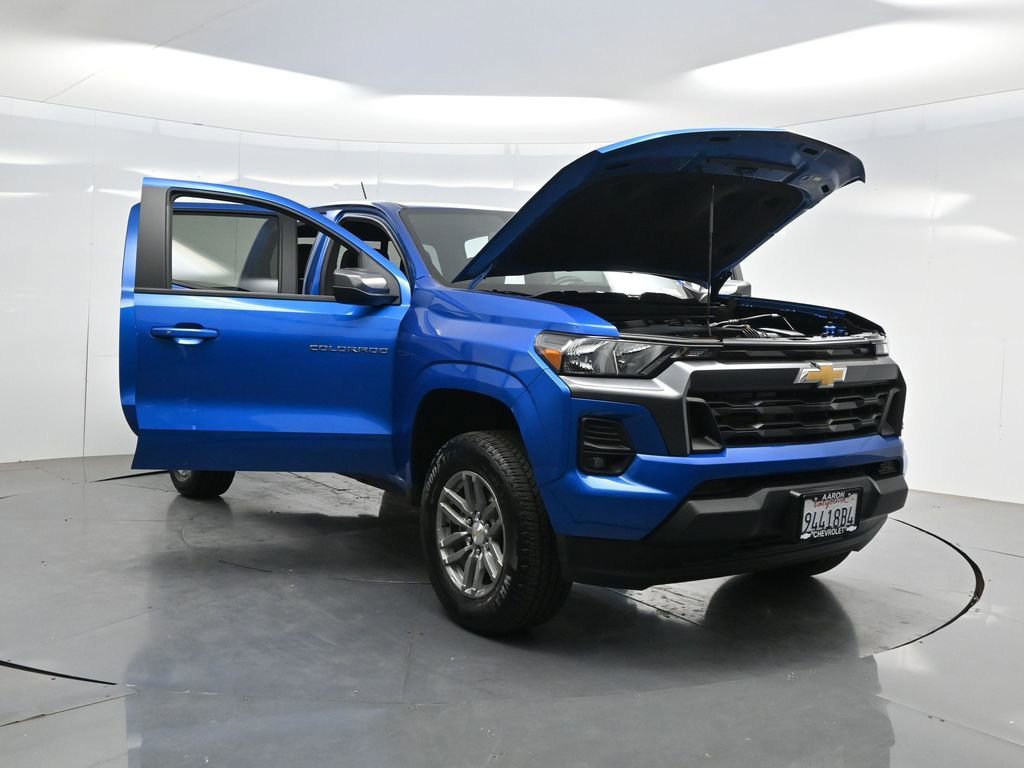 Used 2024 Chevrolet Colorado LT w/ LT Convenience Package II RWD image 44