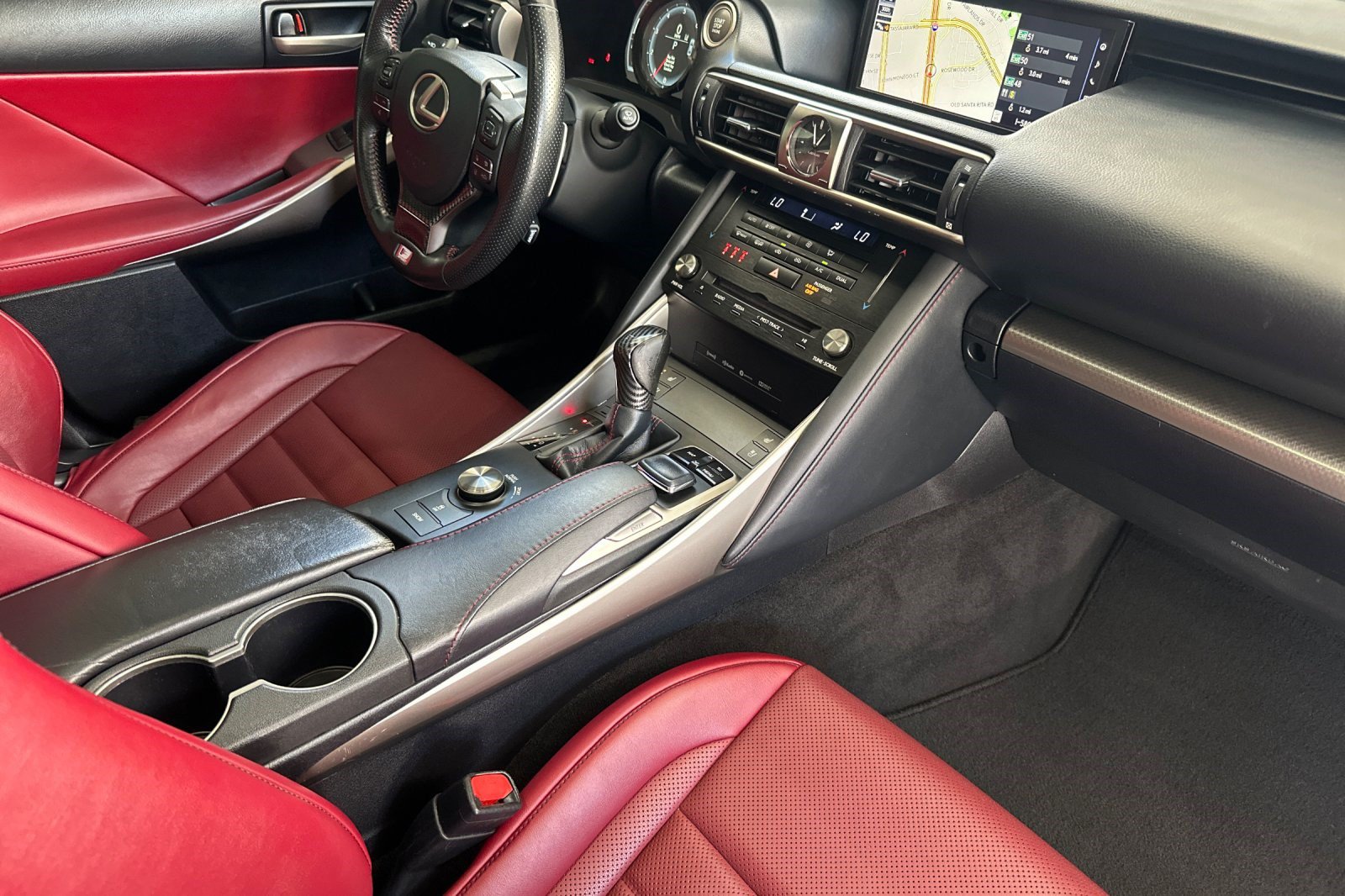 Used 2018 Lexus IS 300 F Sport RWD image 19