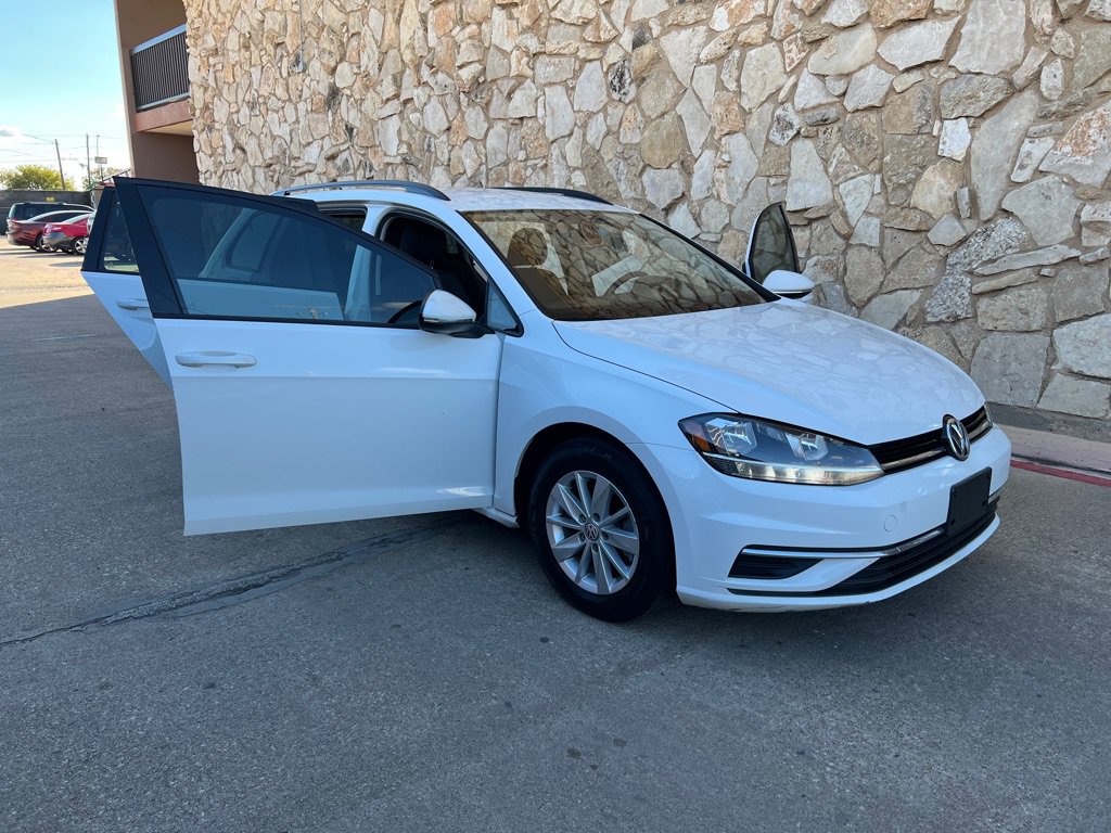 Used 2019 Volkswagen Golf S FWD image 6