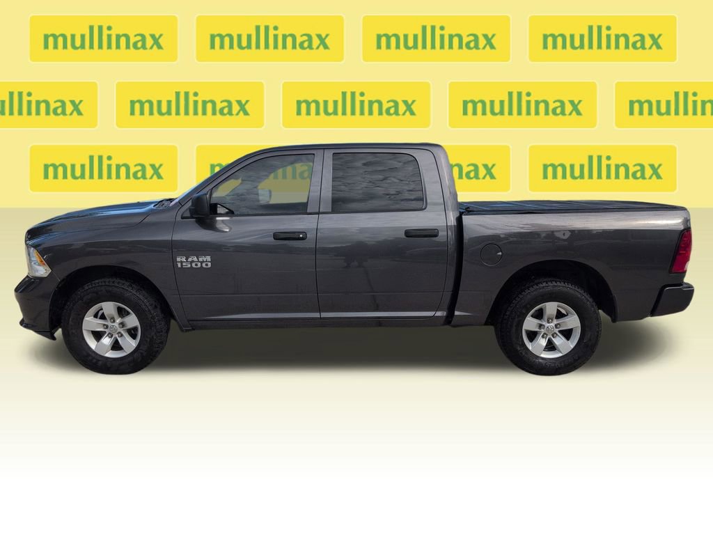 Used 2017 RAM 1500 Express AWD/4WD image 9