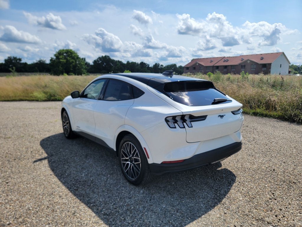 New 2025 Ford Mustang Mach-E Premium image 10