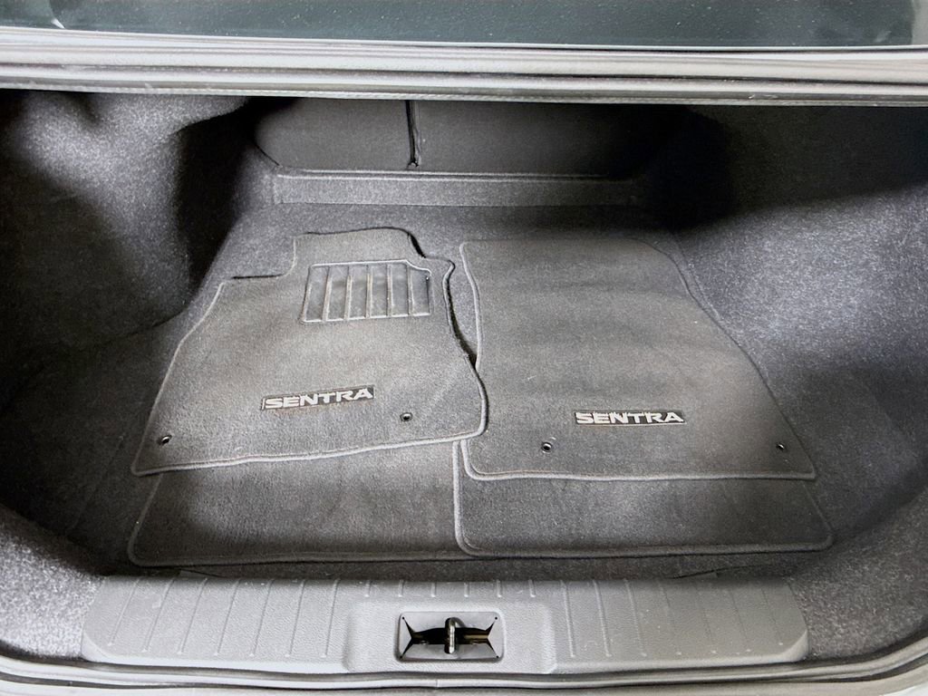 Used 2021 Nissan Sentra SV image 27