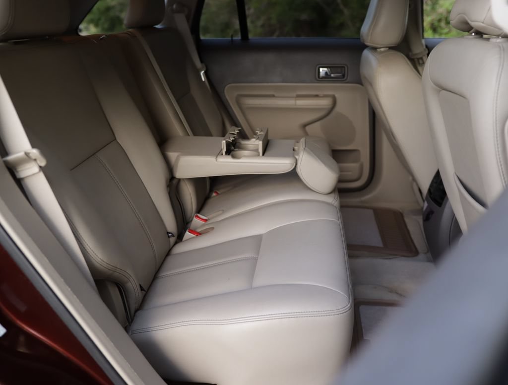 Used 2009 Ford Edge Limited FWD image 23