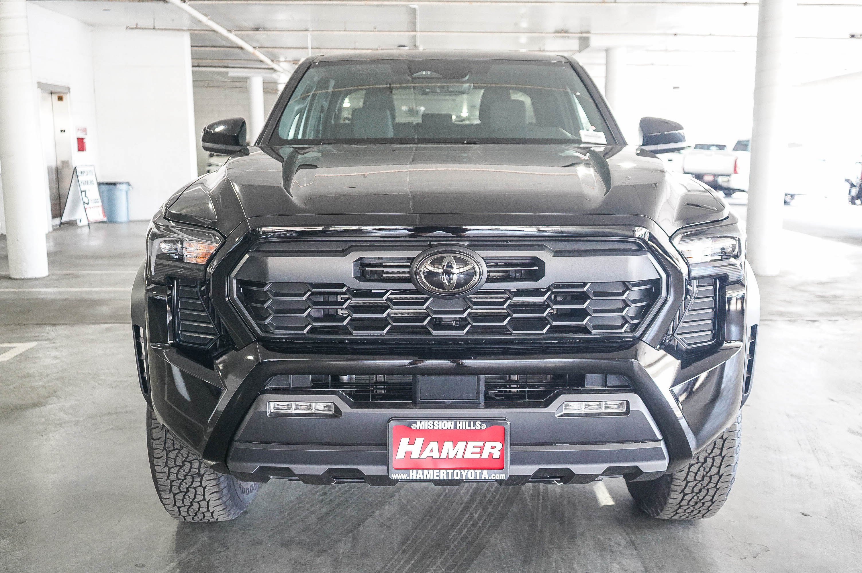 New 2026 Toyota Tacoma TRD Off-Road AWD/4WD image 2