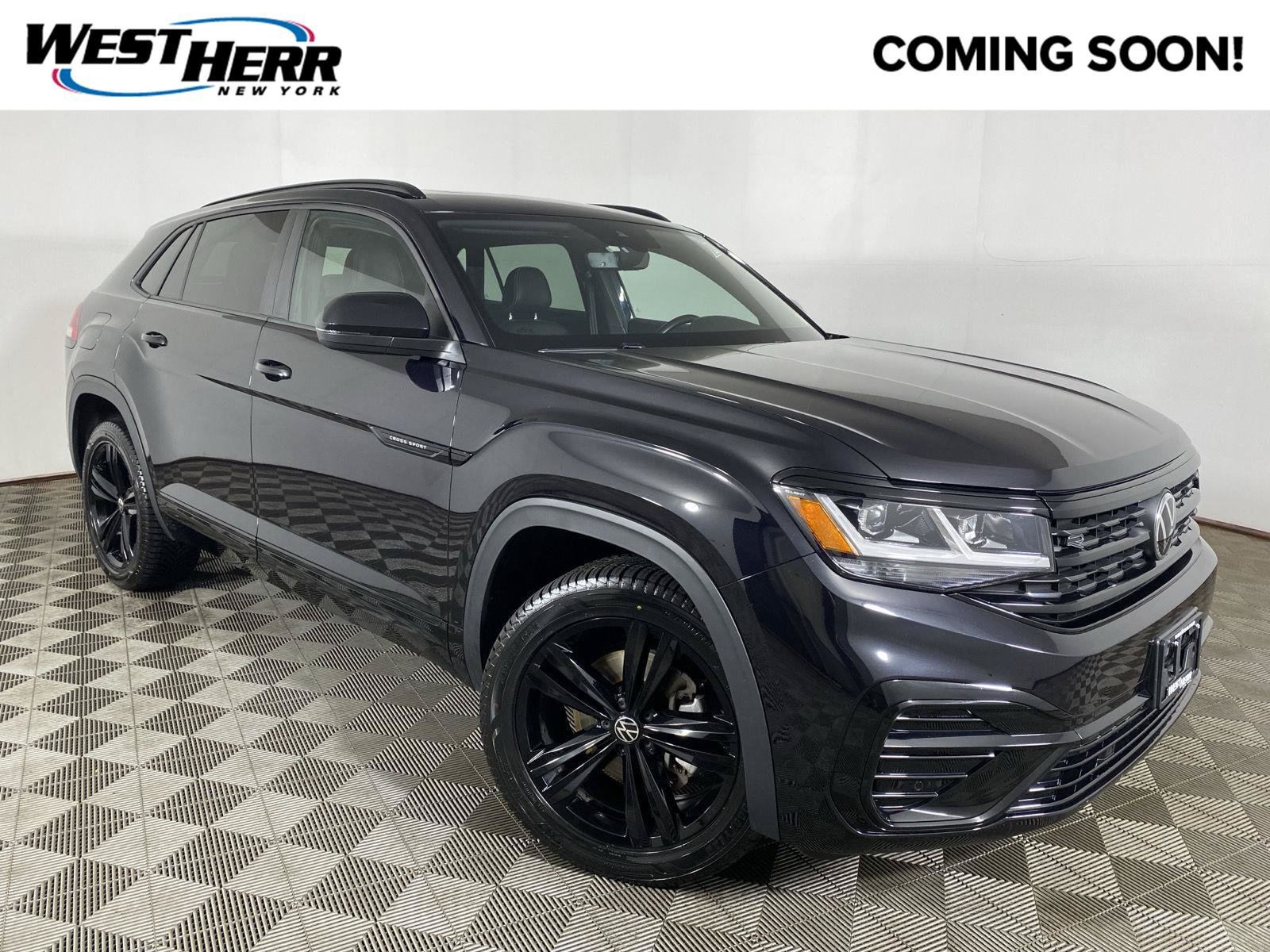 Used 2023 Volkswagen Atlas Cross Sport SEL R-Line AWD/4WD image 1