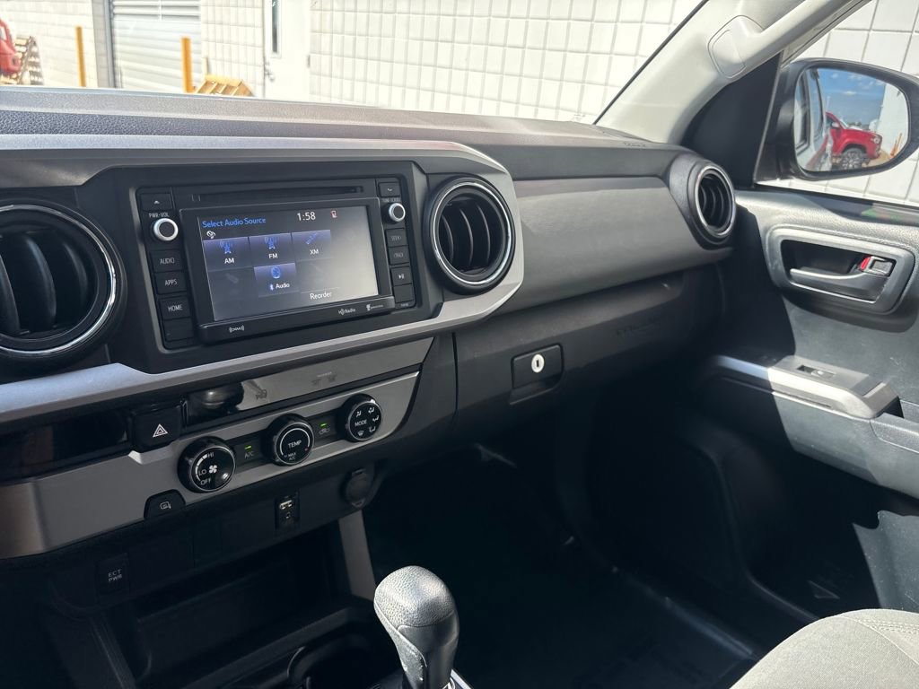 Used 2016 Toyota Tacoma SR5 w/ Towing Package image 13