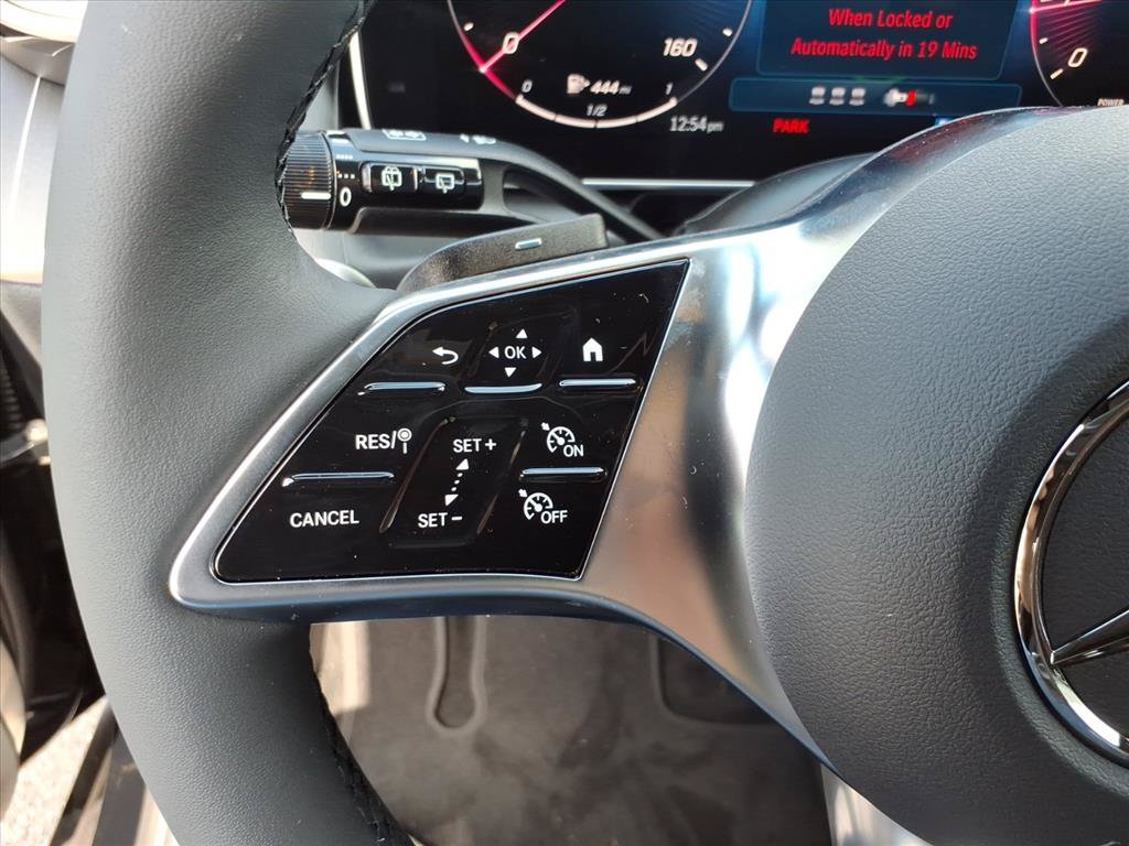 Used 2026 Mercedes-Benz GLC 300 4MATIC image 15