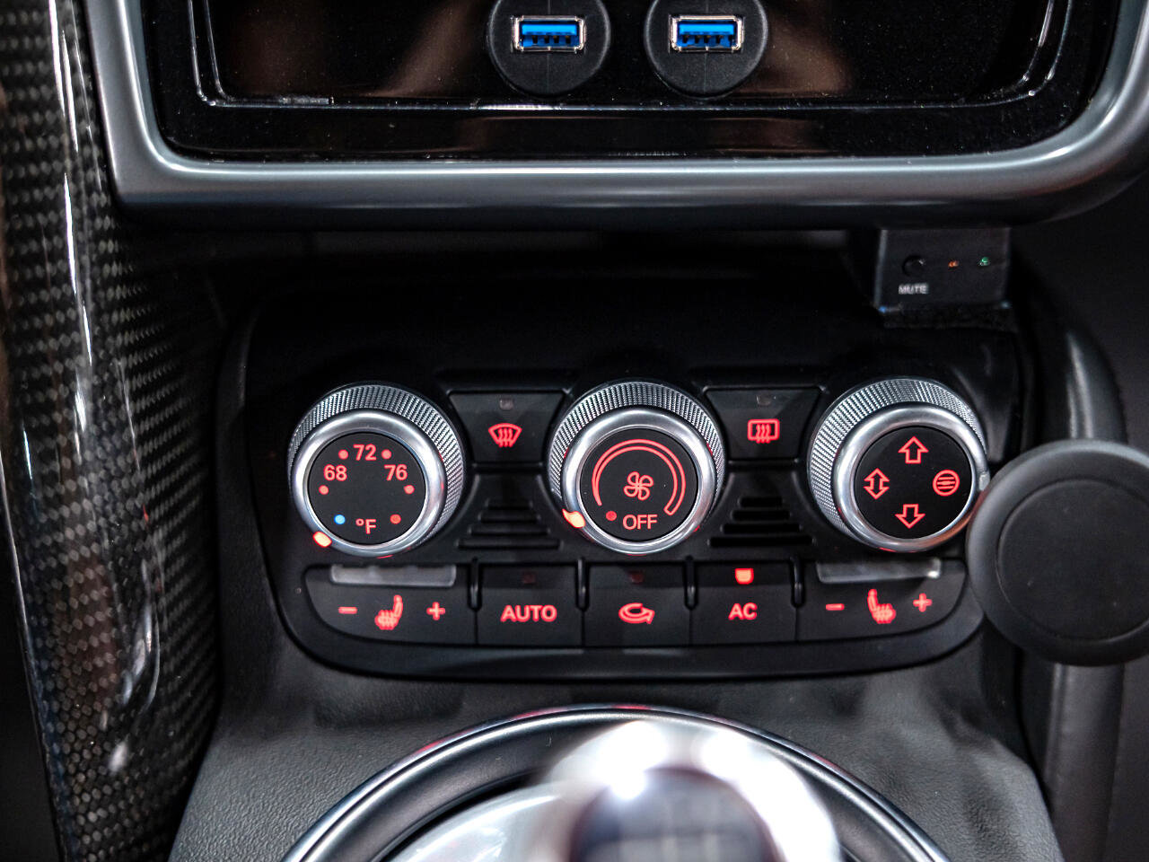 Used 2009 Audi R8 V10 image 38