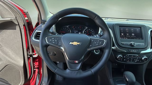 Used 2024 Chevrolet Equinox LT image 12