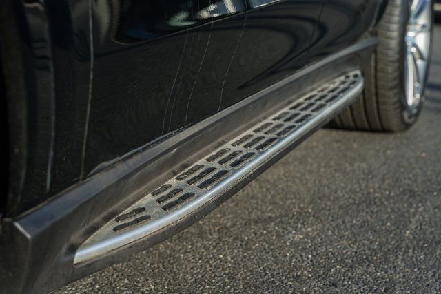 Certified 2024 Mercedes-Benz GLE 350 4MATIC w/ AMG Line Exterior image 17