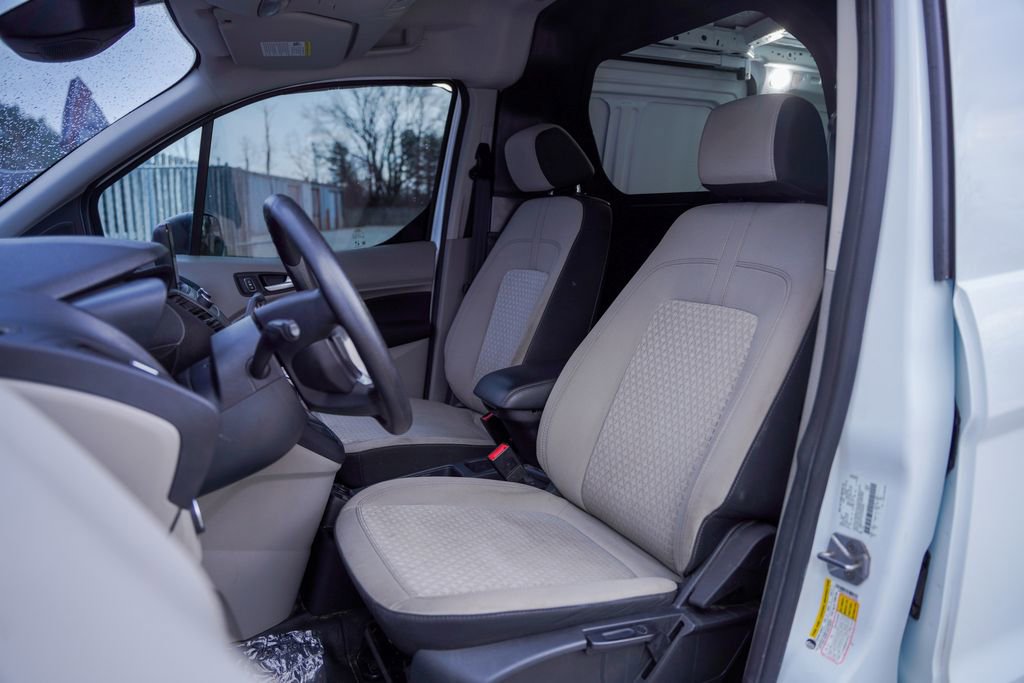 Used 2022 Ford Transit Connect XLT FWD image 16
