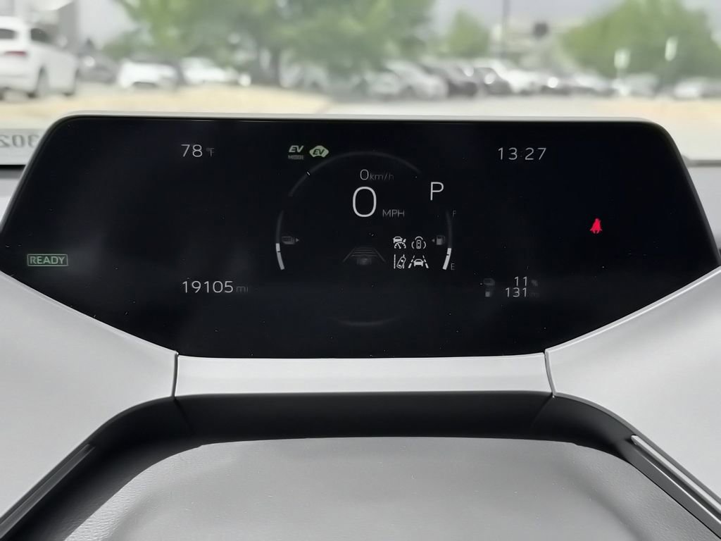 Used 2024 Toyota Prius Prime FWD image 15