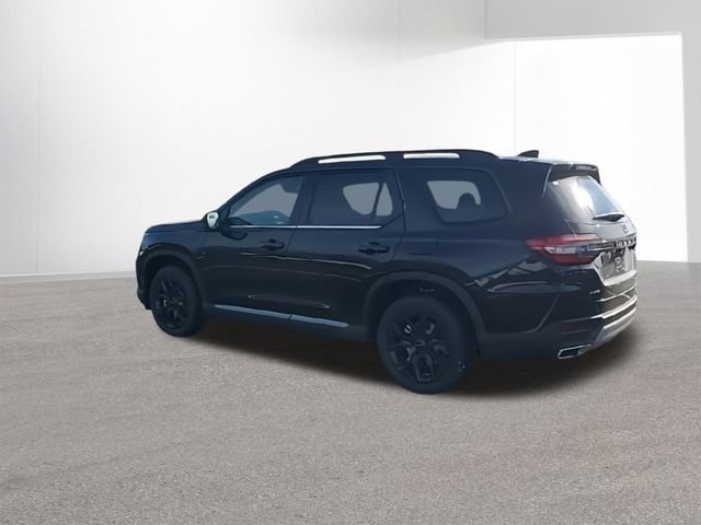 New 2025 Honda Pilot Touring image 6
