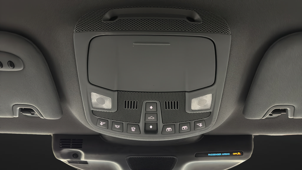Used 2023 Lincoln Nautilus Reserve AWD/4WD image 32