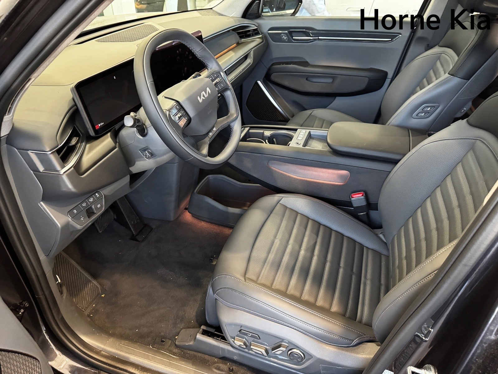 New 2026 Kia EV9 Land image 9