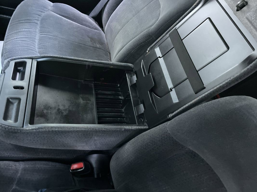 Used 1999 Chevrolet Silverado 1500 LS w/ Off-Road Chassis Pkg image 25