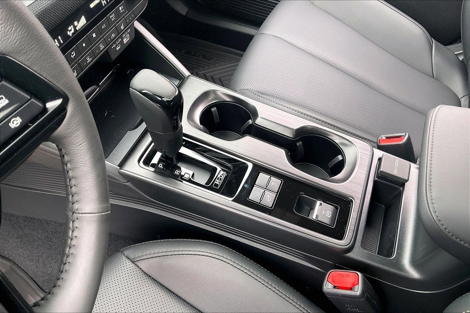 New 2026 Subaru Outback Limited image 8