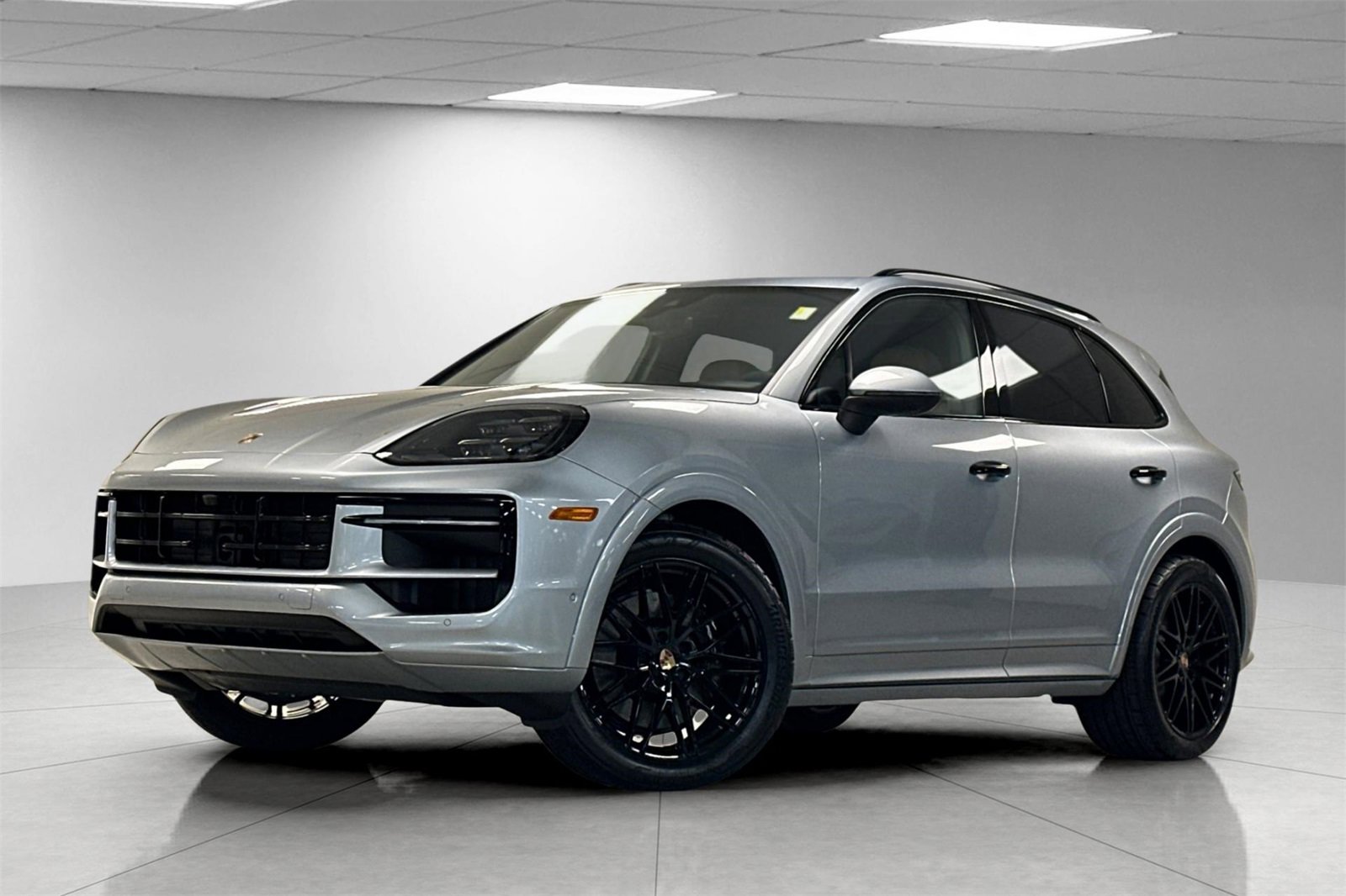 New 2025 Porsche Cayenne