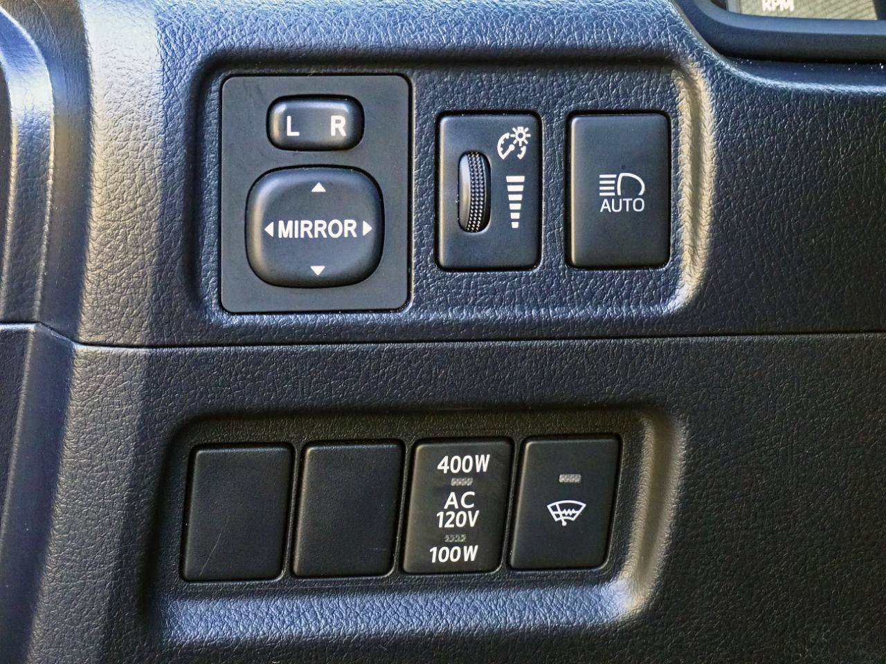Used 2024 Toyota 4Runner SR5 RWD image 21