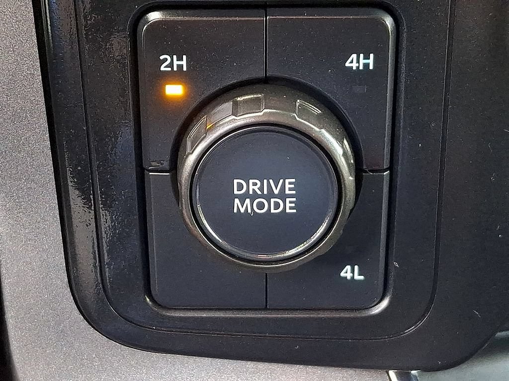 Used 2023 Ford F150 XLT AWD/4WD image 25