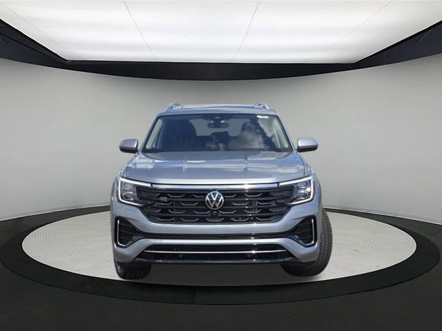 New 2026 Volkswagen Atlas SEL Premium R-Line image 2