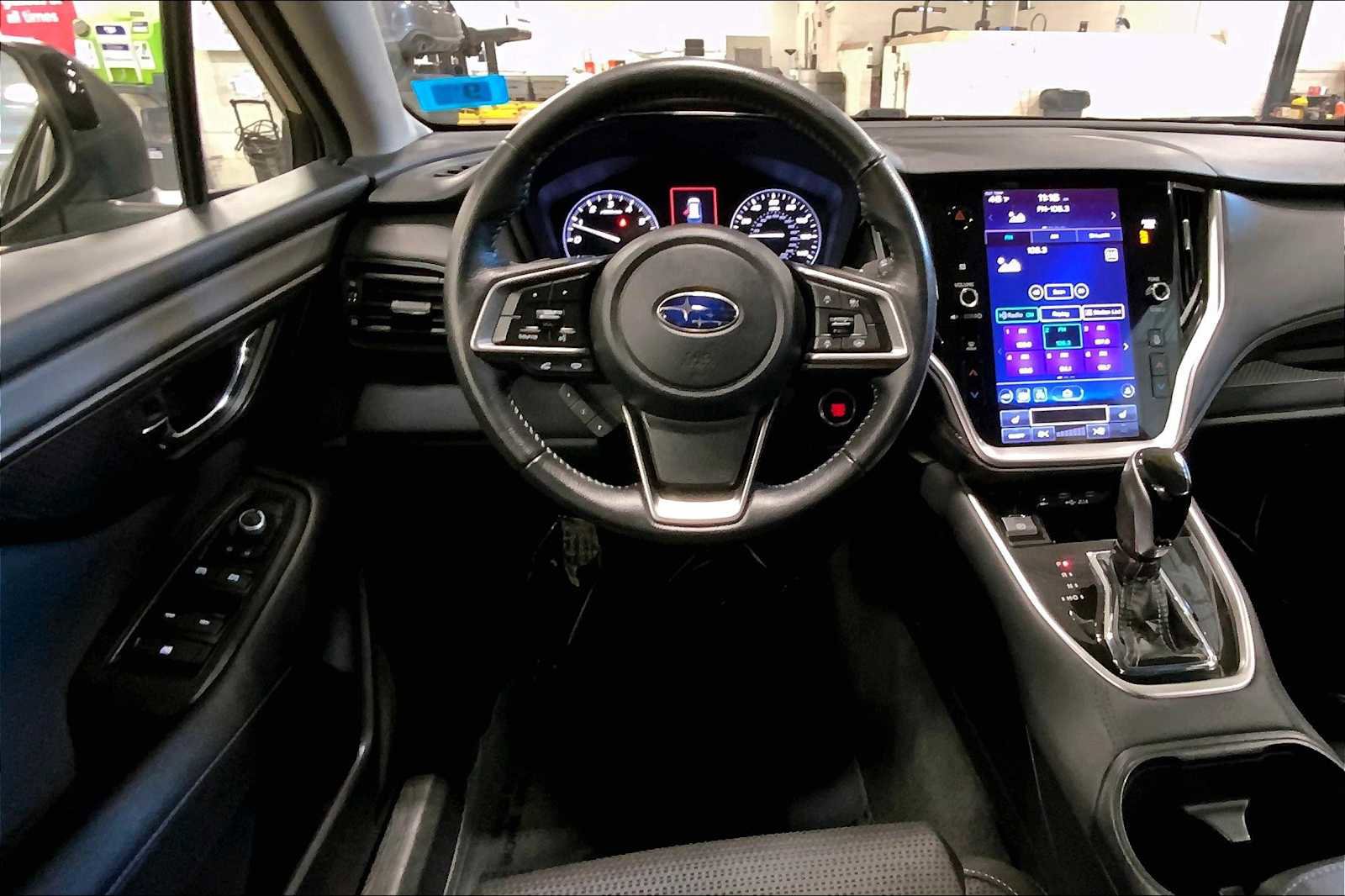 Used 2021 Subaru Outback Premium image 6