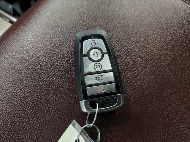 Used 2024 Ford Expedition Limited AWD/4WD image 28