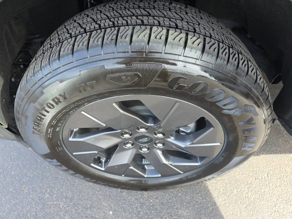 Used 2024 Ford F150 Lightning XLT image 15