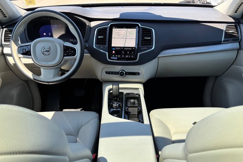 Used 2025 Volvo XC90 B5 Core w/ Climate Package AWD/4WD image 6