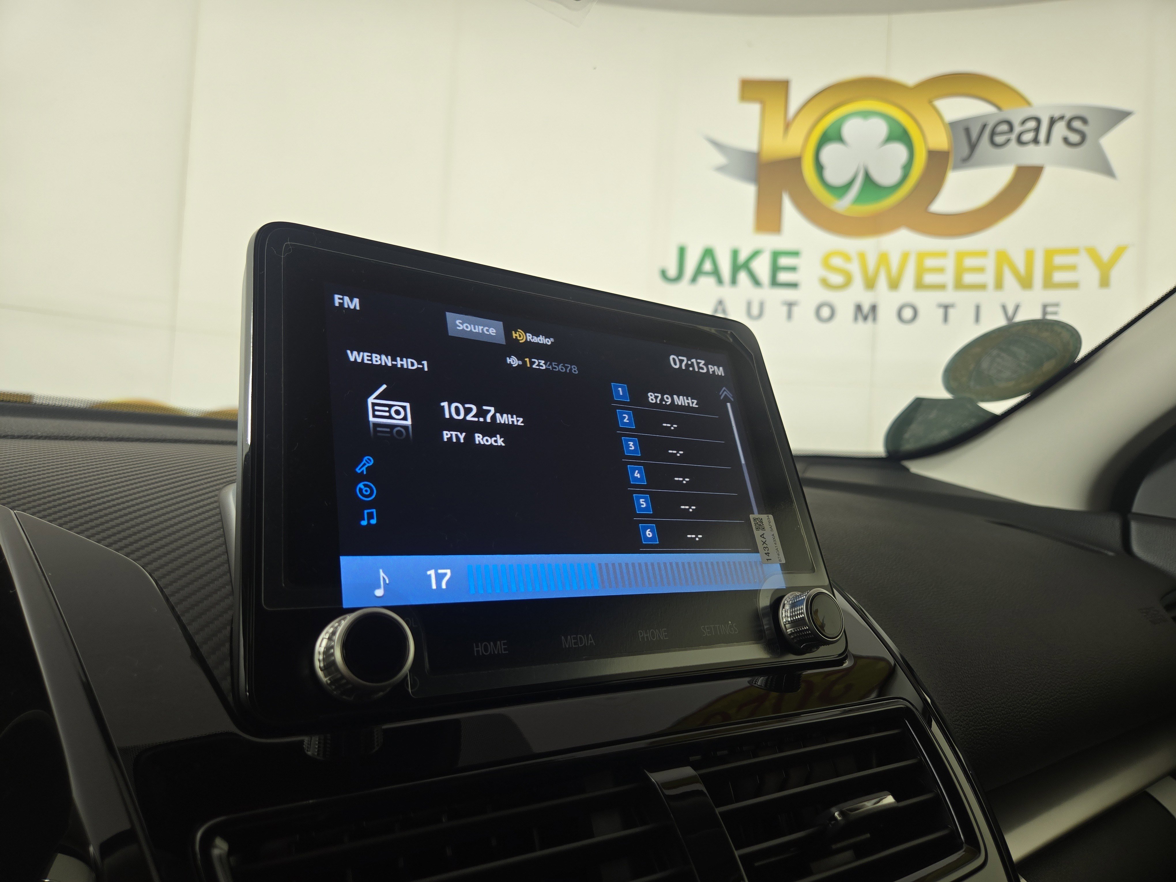 New 2026 Mitsubishi Eclipse Cross LE image 18