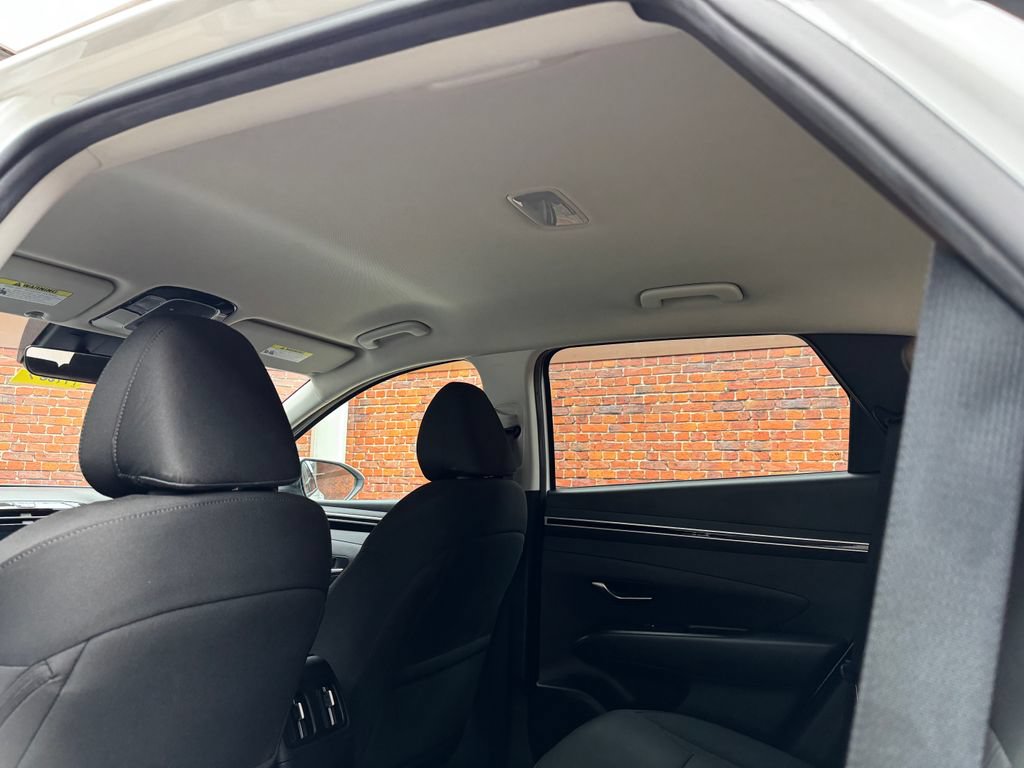Used 2023 Hyundai Tucson SEL FWD image 24